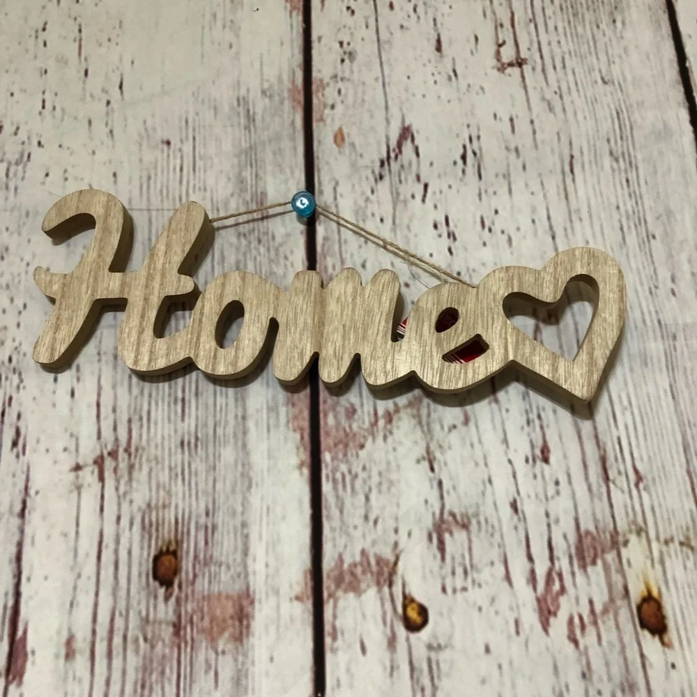 Crafters Corner, Decors DIY Wooden Signs 4 Love, 2 home, 1 Family Gather & Merry